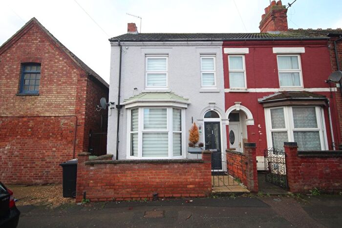 3 Bedroom Terraced House To Rent In Alexandra Road, Wellingborough, NN8