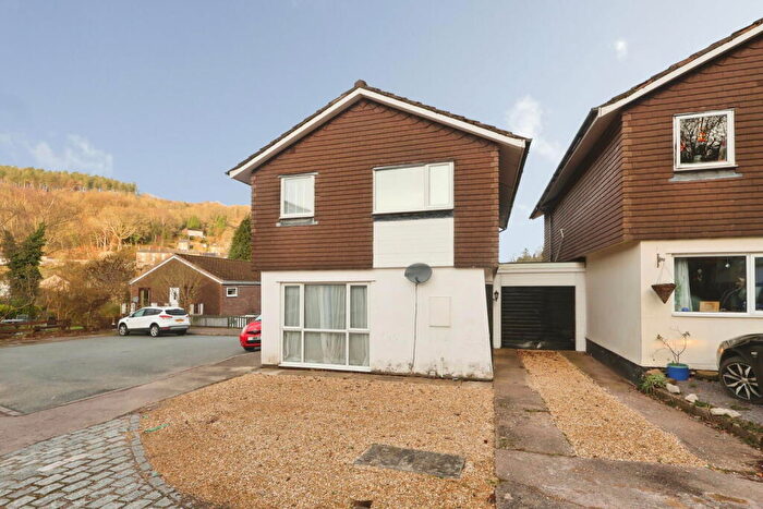 3 Bedroom Link Detached House For Sale In Forest Rise, Lydbrook, GL17