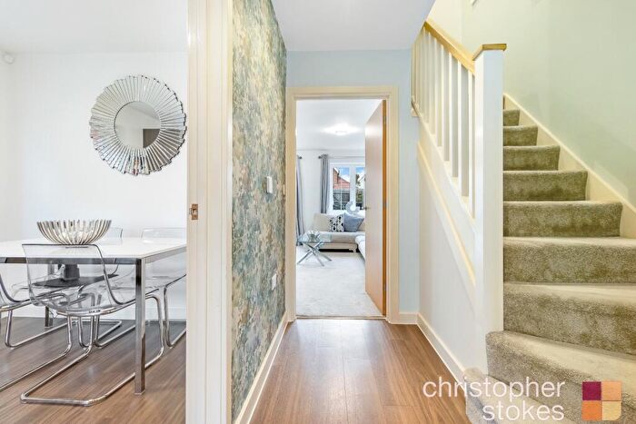 3 Bedroom End Of Terrace House For Sale In Hastings Avenue, Cheshunt, Waltham Cross, Hertfordshire, EN7