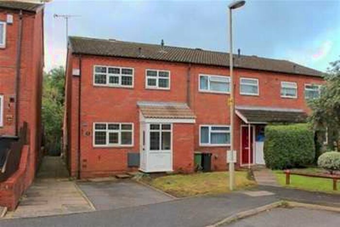 3 Bedroom House To Rent In Lauder Close, Sedgley, DY3