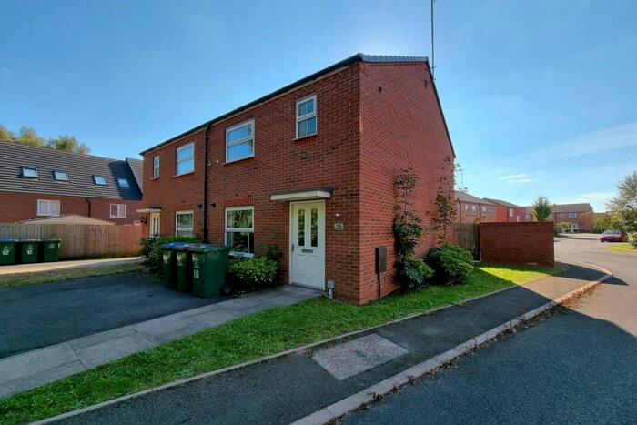 3 Bedroom Semi-Detached House To Rent In Salix Close, Coventry, CV4