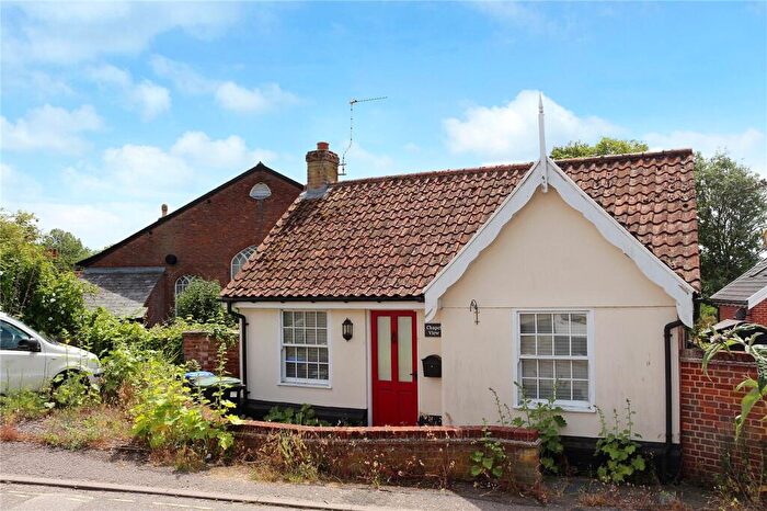 2 Bedroom Bungalow For Sale In New Cut, Halesworth, Suffolk, IP19