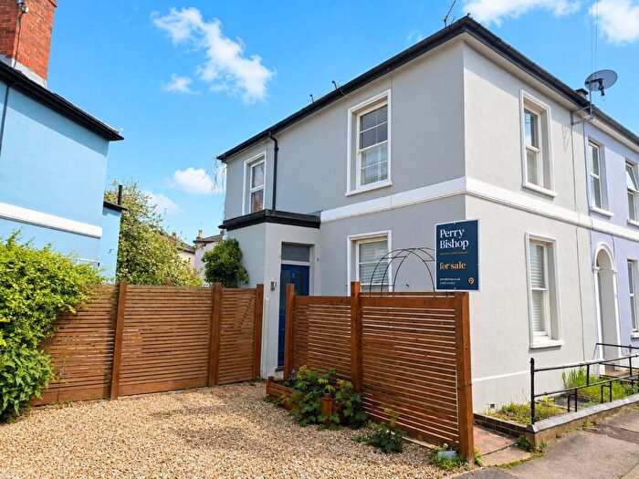 2 Bedroom End Of Terrace House For Sale In Dunalley Parade, Cheltenham, Gloucestershire, GL50