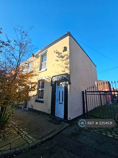 2 Bedroom End Of Terrace House To Rent In St. Christopher's Road, Preston, PR1
