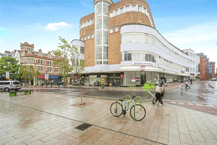 1 Bedroom Flat For Sale In St. Sepulchre Gate, Doncaster, South Yorkshire, DN1