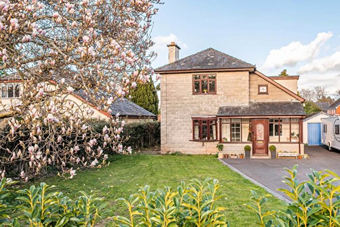 4 Bedroom Detached House For Sale In Kington, Herefordshire, HR5