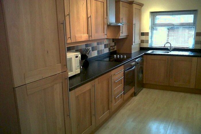 2 Bedroom Terraced House To Rent In Gorsey Lane, Warrington, WA1