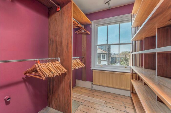 1 Bedroom Flat To Rent In St Pauls Crescent, Camden, NW1