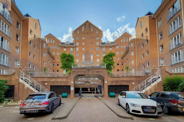 2 Bedroom Flat For Sale In Artemis Court, Homer Drive, London, E14