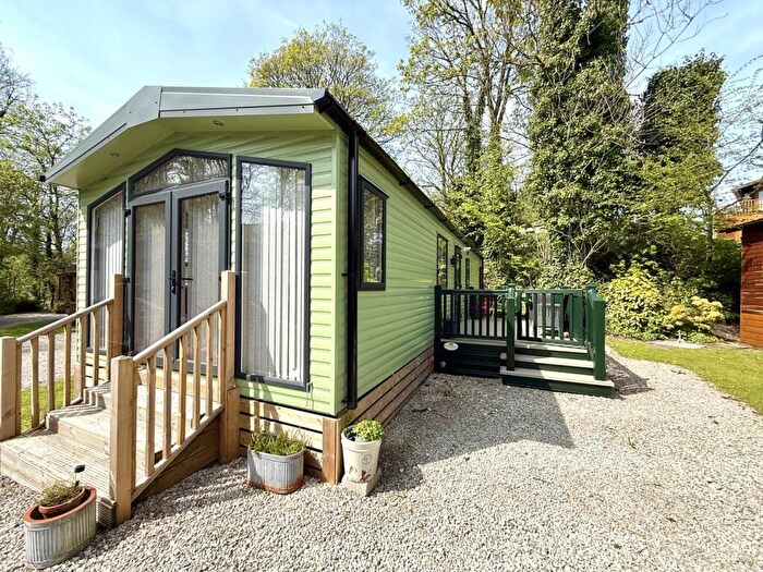 2 Bedroom Mobile Home For Sale In Gatebeck Holiday Park, Gatebeck Road, Kendal, LA8