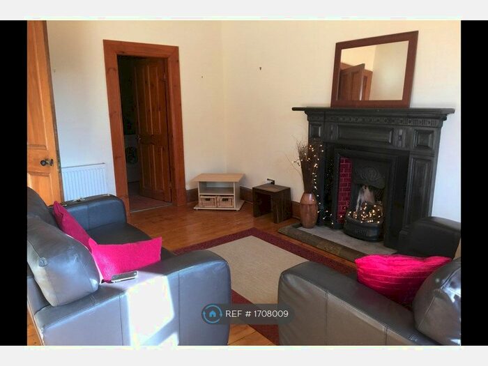 2 Bedroom Flat To Rent In Oakfield Avenue, Glasgow, G12