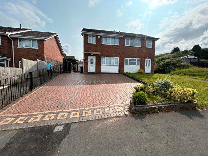 3 Bedroom Semi-Detached House To Rent In Queens Drive, Rowley Regis, West Midlands, B65