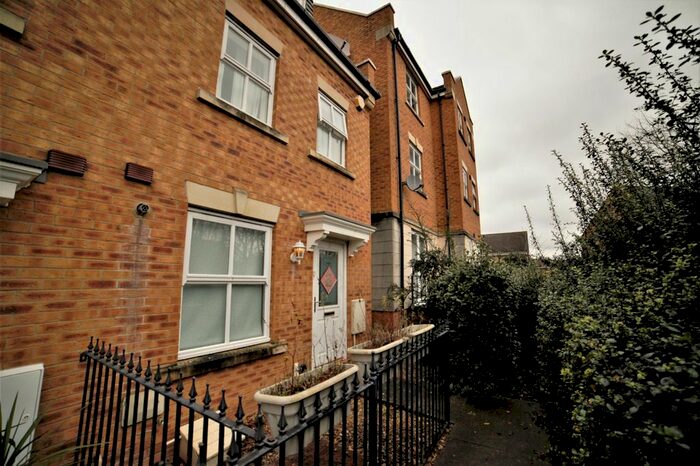3 Bedroom Terraced House To Rent In Jellicoe Avenue, Stoke Park, Bristol, BS16