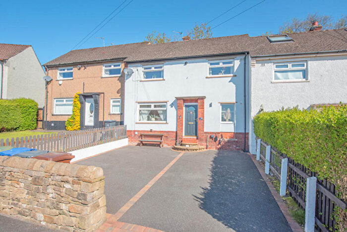 2 Bedroom Terraced House For Sale In Oaklands Avenue, Barrowford, BB9