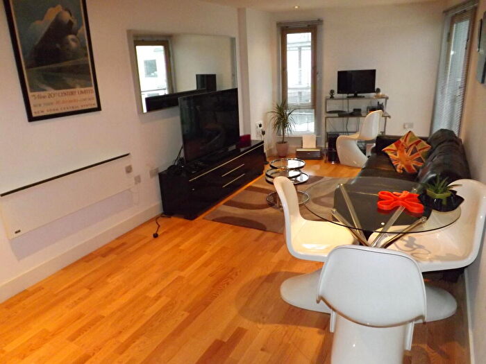 1 Bedroom Apartment To Rent In Crozier House, Leeds Dock, City Centre, LS10