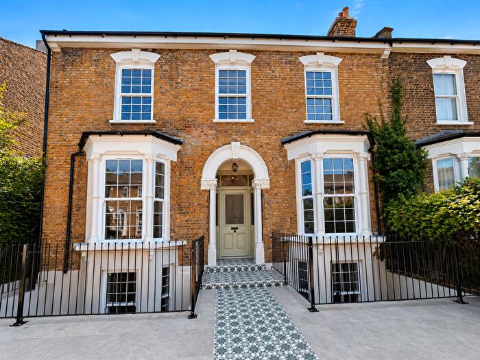 1 Bedroom Apartment For Sale In Lordship Park, Stoke Newington, N16