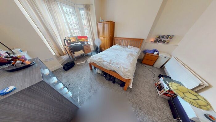 6 Bedroom Semi-Detached House To Rent In Burford Road, Nottingham, NG7