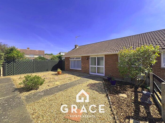 2 Bedroom Semi-Detached Bungalow For Sale In Tranmere Grove, Ipswich, IP1