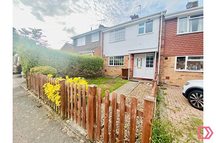 3 Bedroom Terraced House To Rent In Sandringham Road, Rainham, Gillingham, Kent, ME8