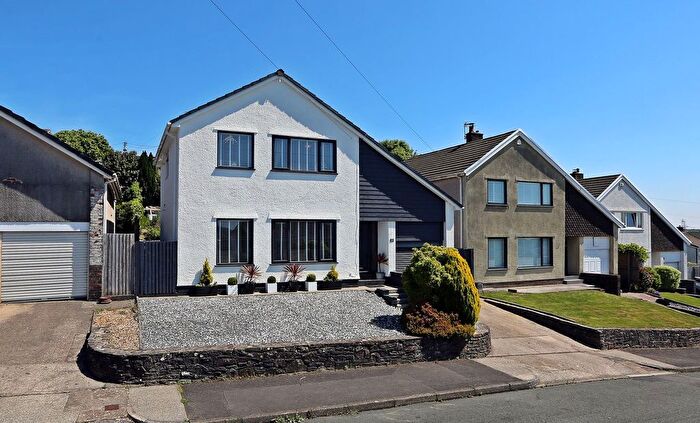 4 Bedroom Detached House For Sale In Portreeve Close, Llantrisant, CF72