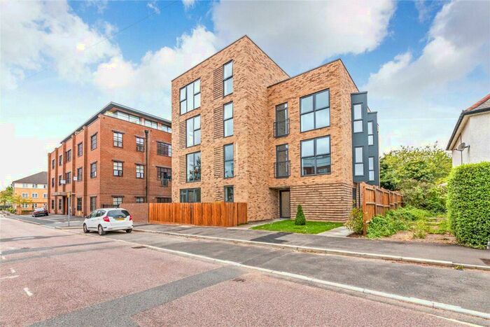 2 Bedroom Apartment For Sale In Sarason Apartments, Mill Hill, NW7