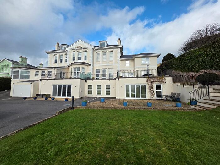 2 Bedroom Flat For Sale In Torquay, TQ2