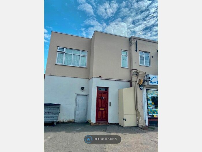1 Bedroom Flat To Rent In Rectory Road, Pitsea, Basildon SS13