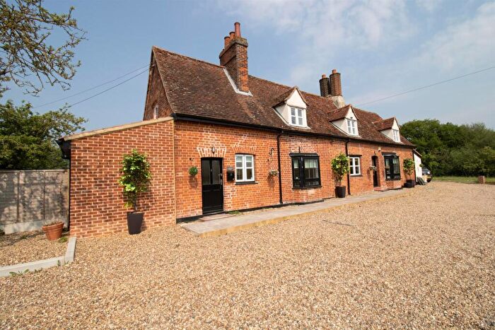 2 Bedroom Cottage To Rent In Braintree Road, Sible Hedingham, Halstead, CO9