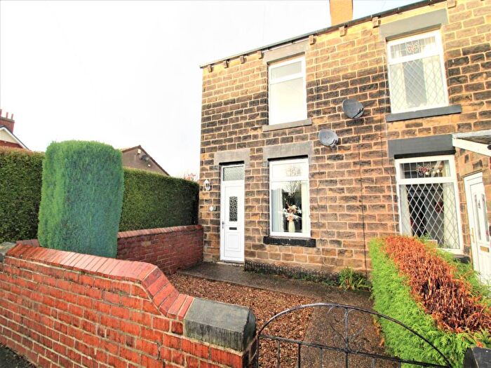 2 Bedroom End Of Terrace House To Rent In High Royd Avenue, Cudworth, Barnsley, S72