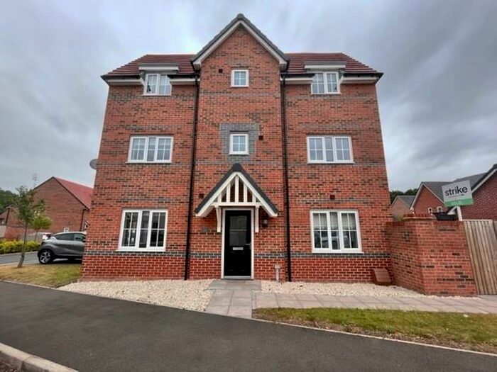 4 Bedroom House To Rent In Monarch Place, Sandbach, CW11