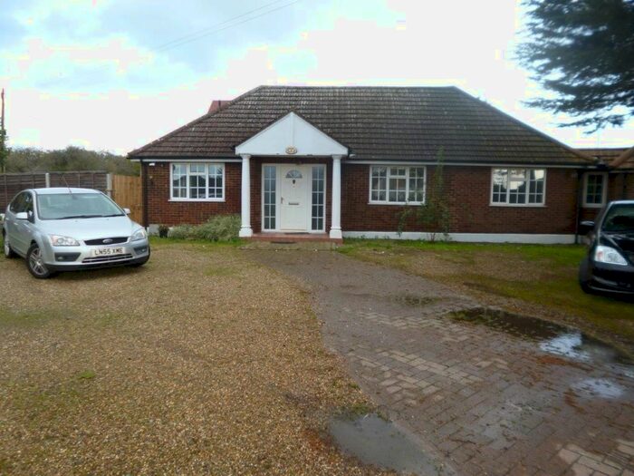 4 Bedroom Detached Bungalow To Rent In Old House Lane, Roydon, CM19