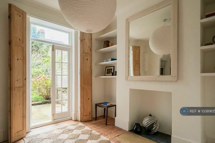 1 Bedroom Flat To Rent In Horton Road, London, E8