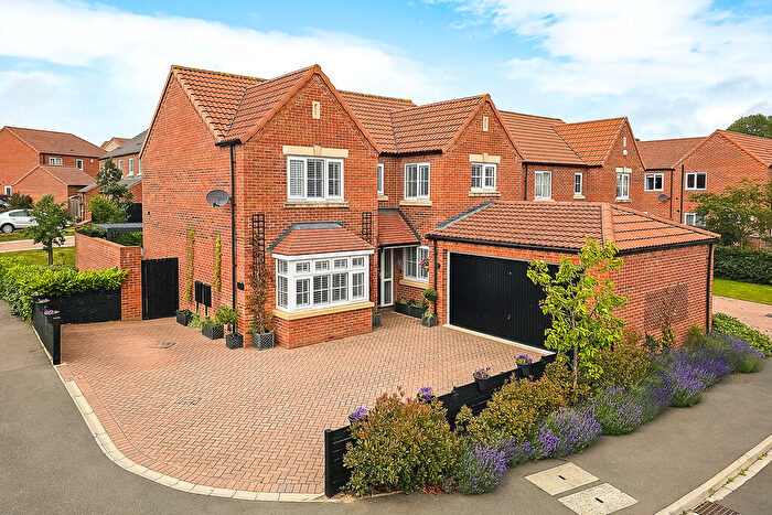 4 Bedroom Detached House For Sale In Malham Drive, Harrogate, HG3