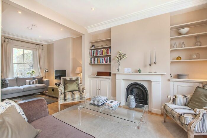 5 Bedroom Terraced House To Rent In Westmoreland Terrace, SW1V