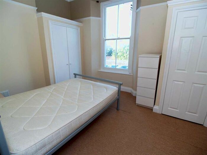 1 Bedroom Flat To Rent In Alexandra Road, Mutley, Plymouth, PL4