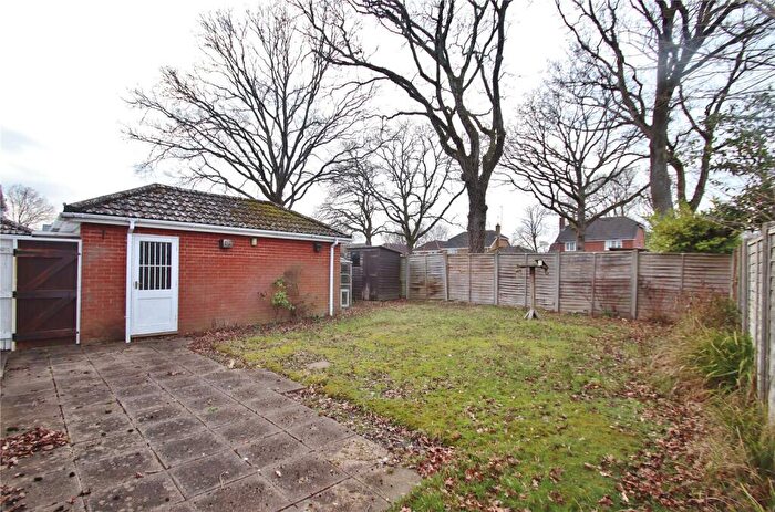 3 Bedroom Bungalow For Sale In Burnbake Road, Verwood, Dorset, BH31