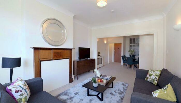 5 Bedroom Apartment To Rent In Strathmore Court, Park Road, St Johns Wood, NW8