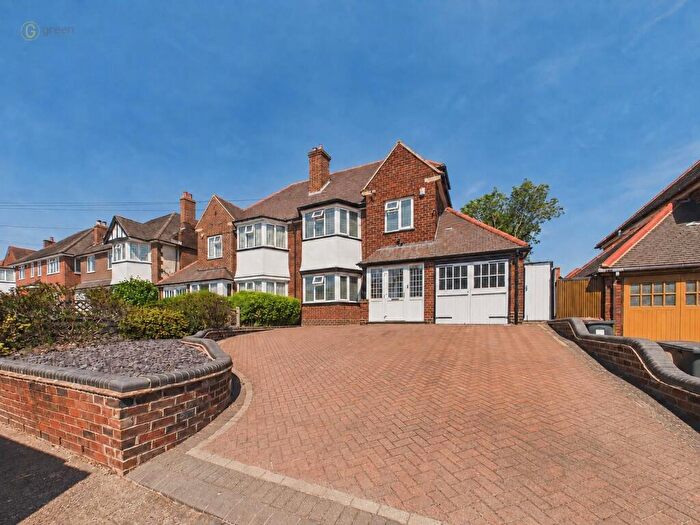 4 Bedroom Semi Detached House For Sale In Holifast Road, Wylde Green, Sutton Coldfield, B72