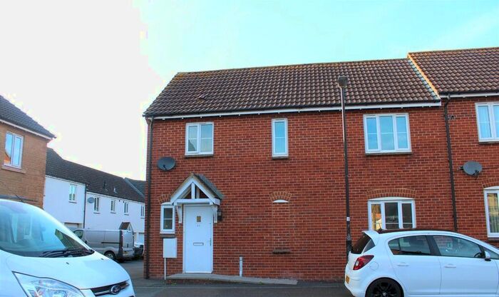 3 Bedroom End Of Terrace House To Rent In Lower Meadow, Ilminster, TA19