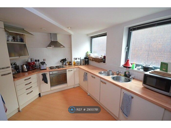2 Bedroom Flat To Rent In Little Neville Street, Leeds, LS1