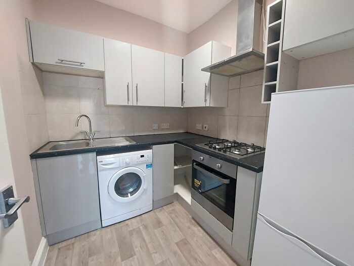 1 Bedroom Studio To Rent In Redbridge, Essex, IG4