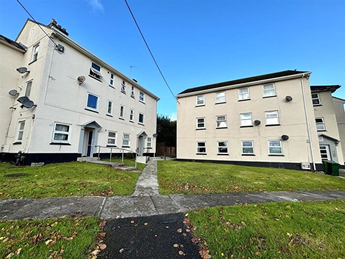 1 Bedroom Flat For Sale In Trevithick Road, St. Austell, PL25
