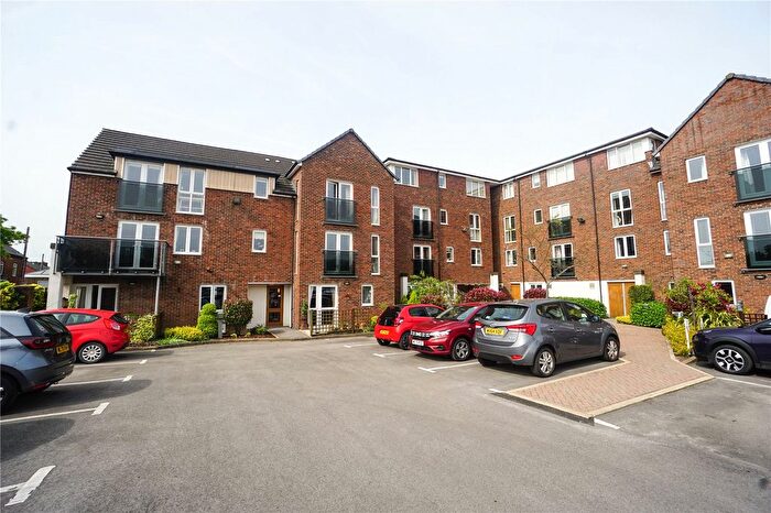 1 Bedroom Detached House For Sale In Rockhaven Court, Horwich, Bolton, BL6