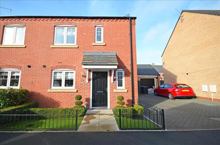 3 Bedroom Semi-Detached House To Rent In Kelmarsh Avenue, Raunds, Northamptonshire, NN9