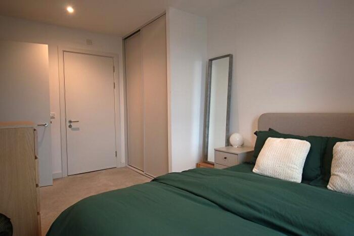 2 Bedroom Apartment To Rent In Stanley Street Manchester, M3