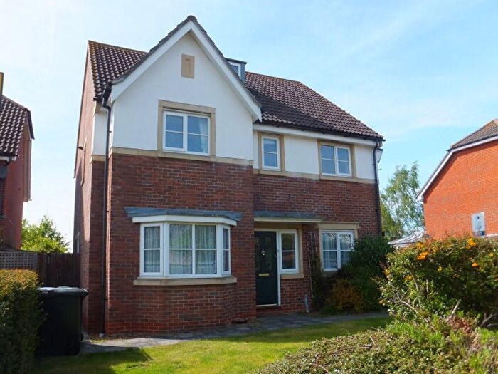4 Bedroom Detached House To Rent In Copper Beech View, Tonbridge, TN9