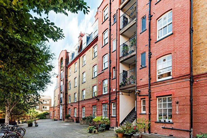 1 Bedroom Apartment To Rent In Mendip House, Welwyn Street, London, E2