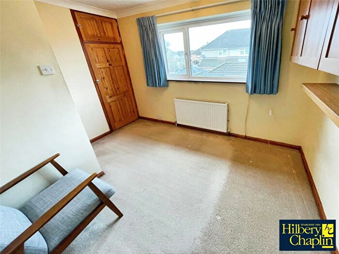 3 Bedroom End Of Terrace House For Sale In Heron Way, Upminster, Essex, RM14