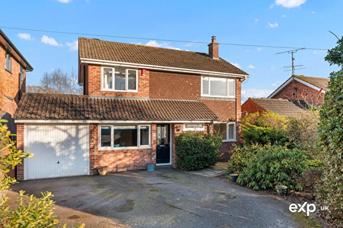 4 Bedroom Detached House For Sale In Cheriton Drive, Ravenshead, NG15