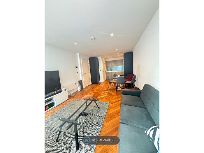 1 Bedroom Flat To Rent In Owen Street, Manchester, M15